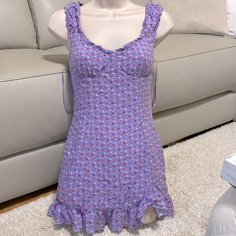 Fashion nova short dress floral small ruffles purple red white open back
